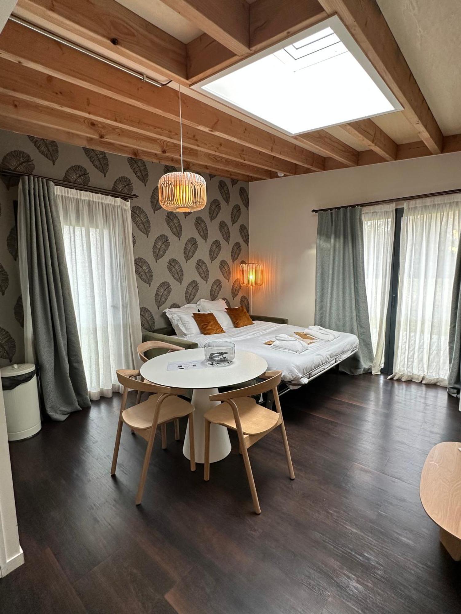 Domaine De L'Epau Eco-Resort Yvré-lʼÉvêque Exteriér fotografie